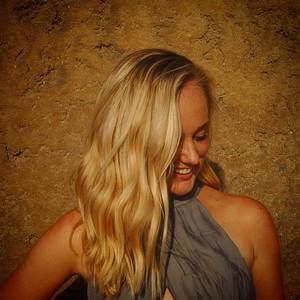 Meet your Posher, Kelsey